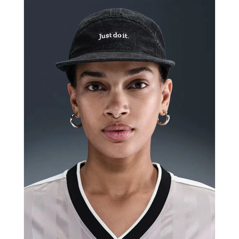 Nike Fly Just Do It Black Washed Denim Unstructured 5 Panel Cap S/M IB2345 010